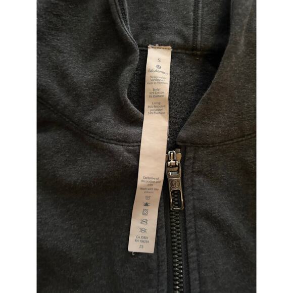 Lululemon men’s jacket size small - Picture 9 of 15